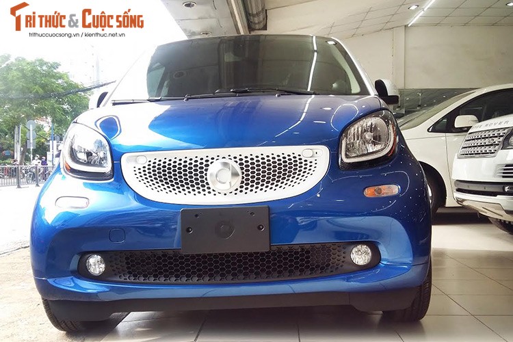 “Xe hop” Smart fortwo 2016 tien ty dau tien tai VN-Hinh-2